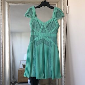 BCBGMAXAZRIA Mint Green Pleated Lace Dress
